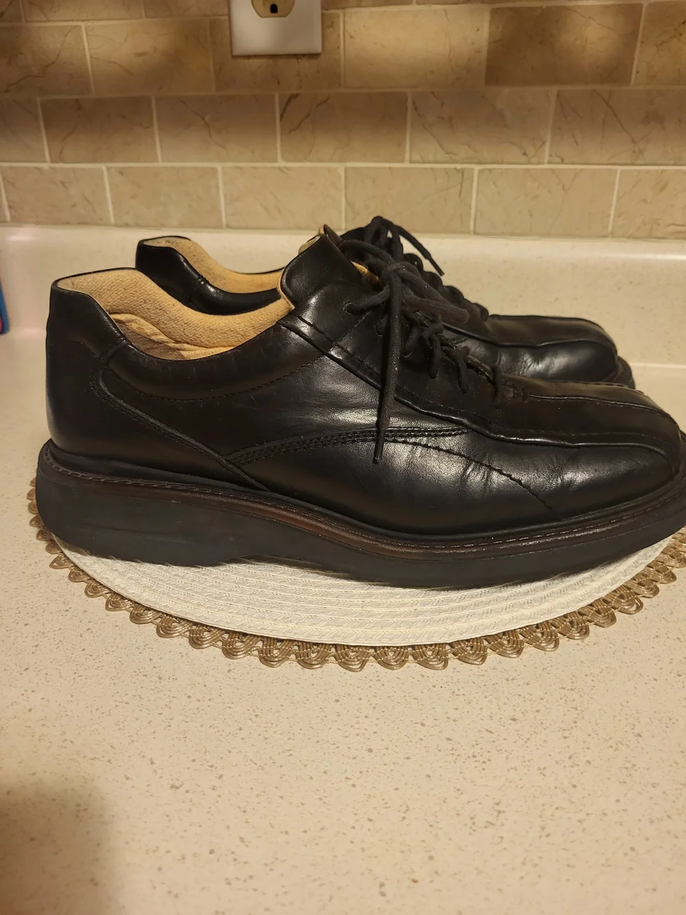 Vintage Y2K 90's Men's London Underground Black Leather Oxford Shoes Sz. 11